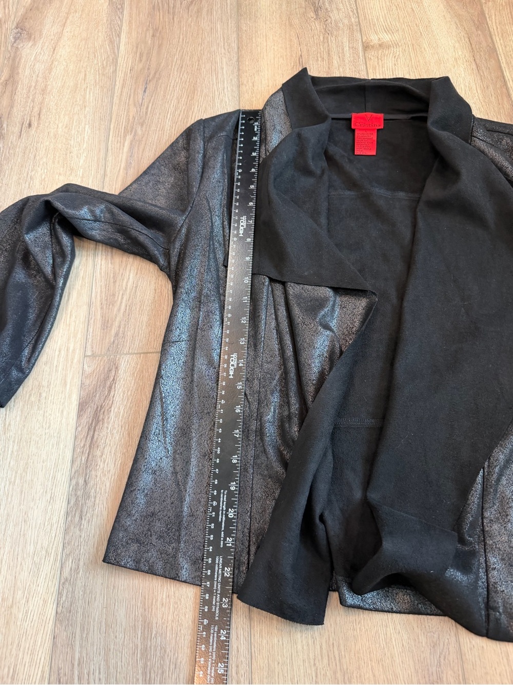 V Christina Faux Black Leather Lightweight Black Draped Open-Front Jacket. Sz L - Picture 7 of 9